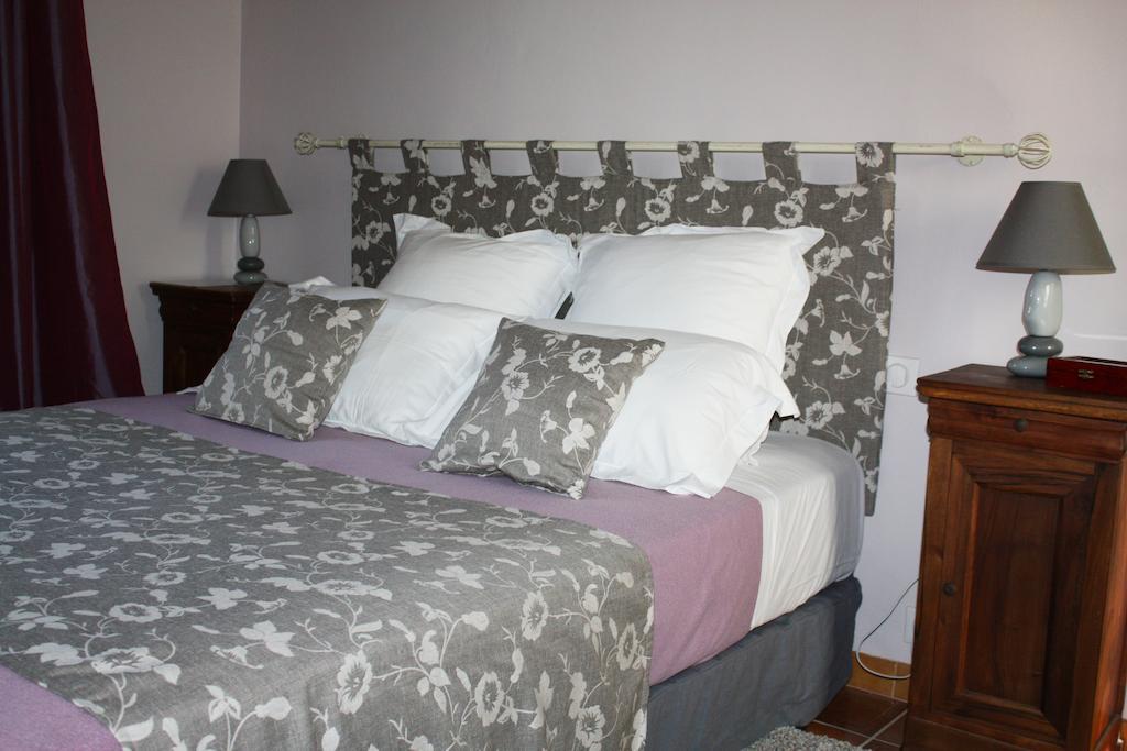 Relais De La Ganache Bed and Breakfast Saint-Astier  Værelse billede